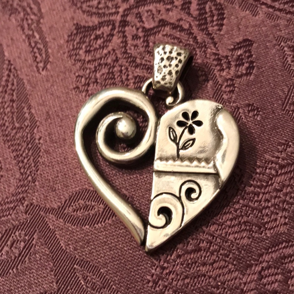 Brighton pendant
